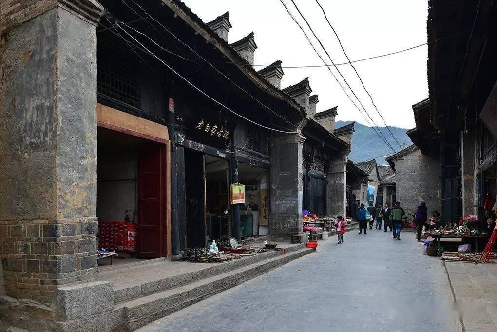 逃离违建房屋2